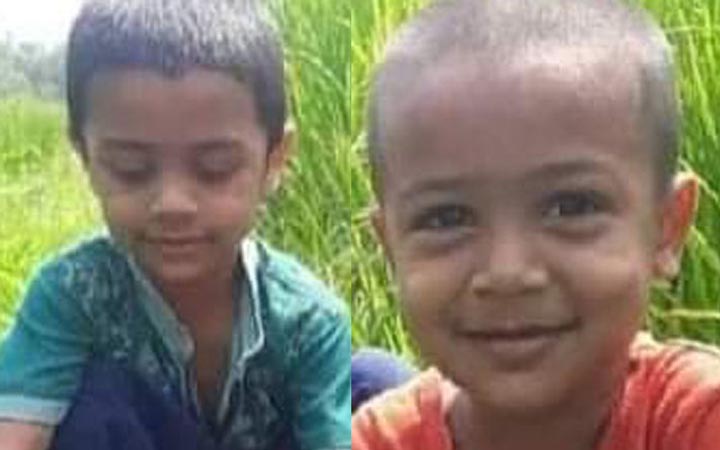 ড্রেজারের গর্তে পড়ে দুই সহোদরের মৃত্যু